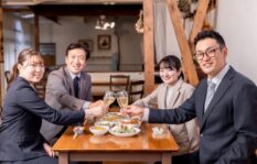 パートナーが泊まりで飲み会に！浮気・不倫のアリバイ？